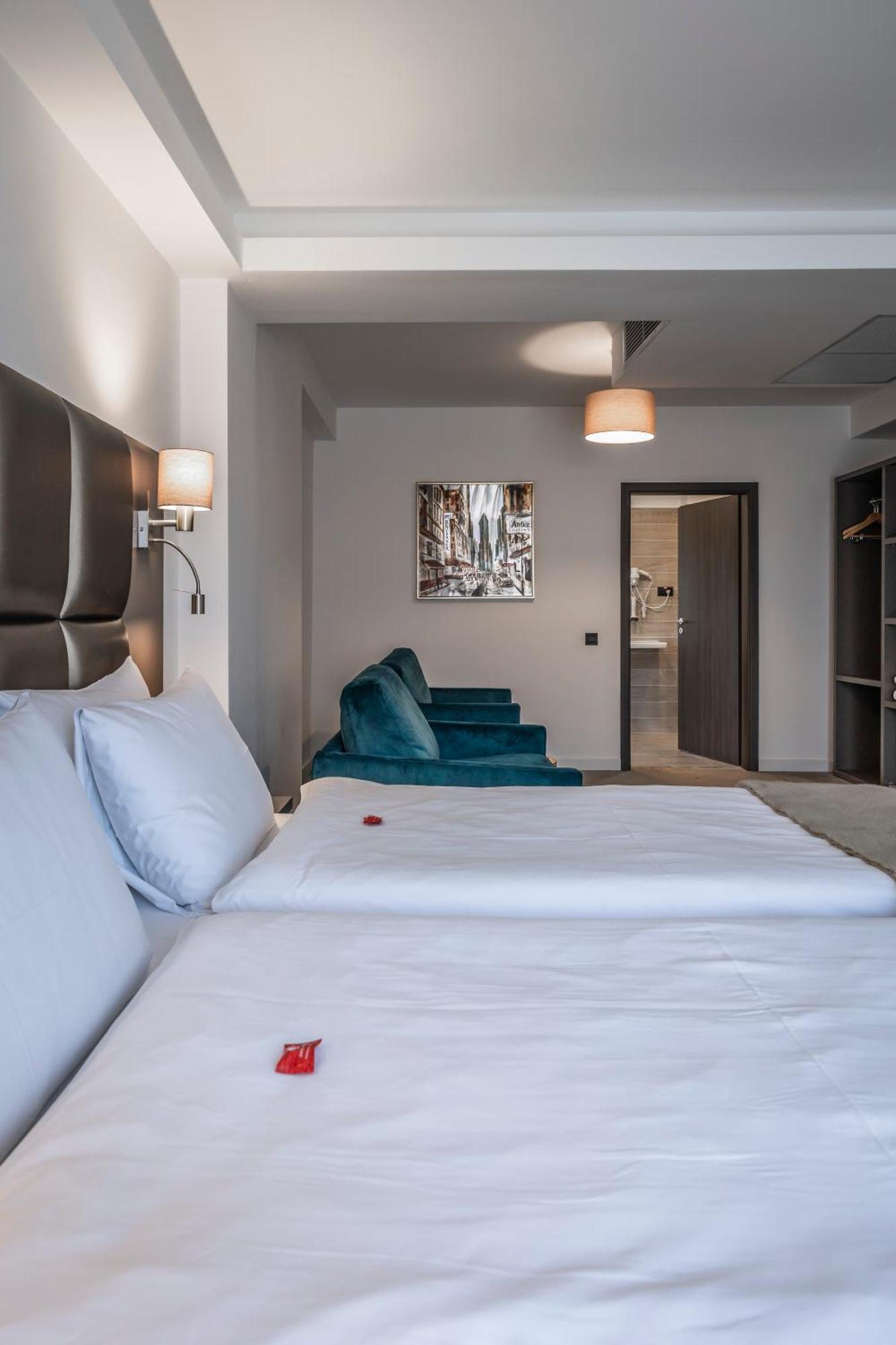 Charm Boutique Hotel ซาตูมาเร ภายนอก รูปภาพ