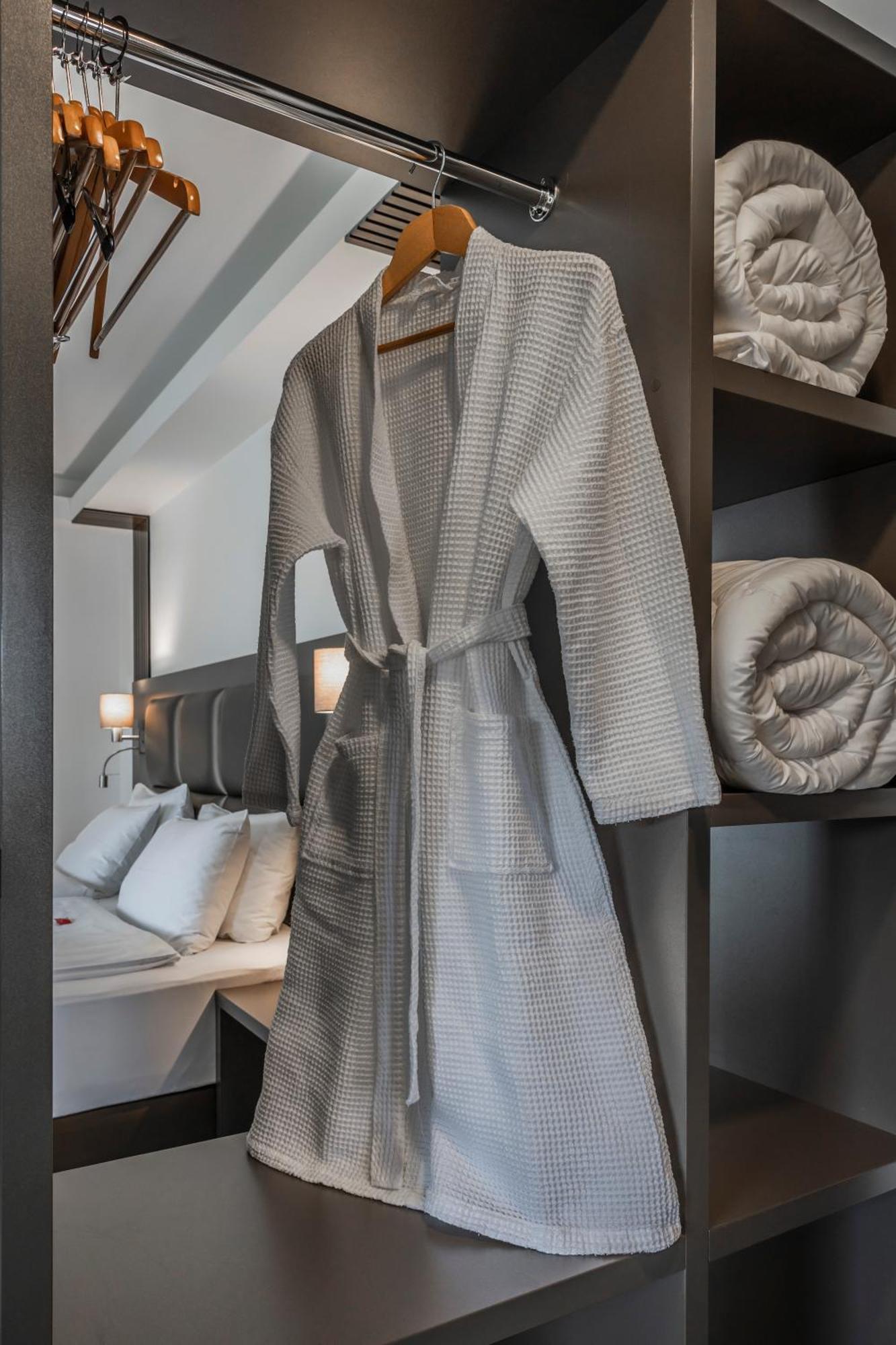 Charm Boutique Hotel ซาตูมาเร ภายนอก รูปภาพ